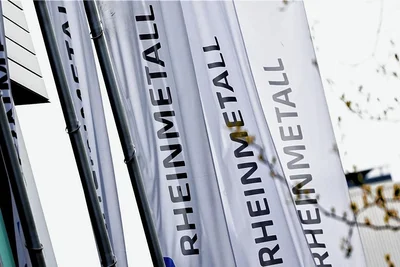 Der Rüstungskonzern Rheinmetall erwartet wegen der gestiegenen Nachfrage höhere Gewinne. Dennoch fordert er für den Bau einer neuen Pulverfabrik staatliche Fördergelder in Millionenhöhe.