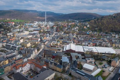 Die finanzielle Situation der Stadt Aue-Bad Schlema ist prekär. Ende dieses Jahres könnten über 13 Millionen Euro an Schulden aufgelaufen sein. Trotzdem soll investiert werden.