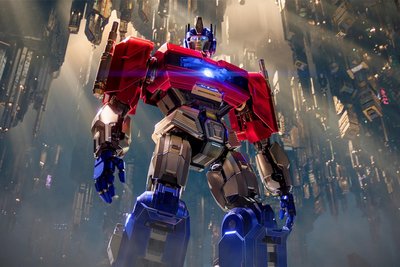 Eine Szene aus dem Film „Transformers One“ - diesmal ein reiner Animationsfilm.