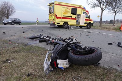 Das Motorrad wurde in Folge der Kollision völlig zerstört.