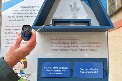 Eine der beiden Stempelstellen auf der „Entdecker-Spur“ befindet sich am Stadt- Bergbaumuseum Freiberg. Leider wurde bereits ein Stempelkissen entwendet. Inzwischen ist es wieder ersetzt.