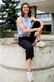 Als der Knoten in der Therapie platzt, fühlt Johanna Schöbel endlich, was sie so lange vermisst hat: Glück. 