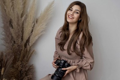Jasmin S. ist gelernte Erzieherin, jetzt arbeitet sie als Familienfotografin. Auf Instagram folgen ihr unter dem Profilname „chaoslift“ 11.000 Accounts.