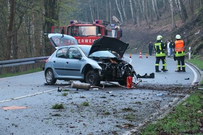 Bei einem Unfall auf der B 169 bei Lößnitz ist am Montag eine Person verletzt worden.