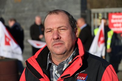 Verdi-Gewerkschaftssekretär Sven Vogel äußerte Verständnis für den Frust der Fahrgäste.