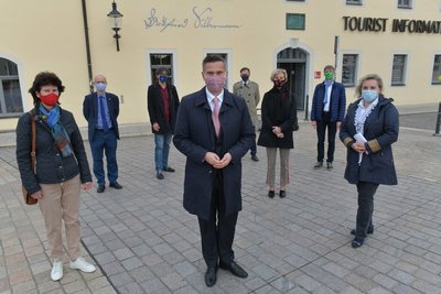 Das neu berufene Kuratorium. 