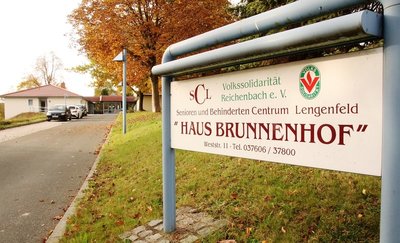 Haus Brunnenhof ist eine Einrichtung für Behinderte.