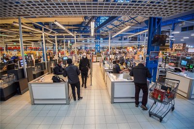 Täglich bis zu 3000 Kunden hat der Simmelmarkt.