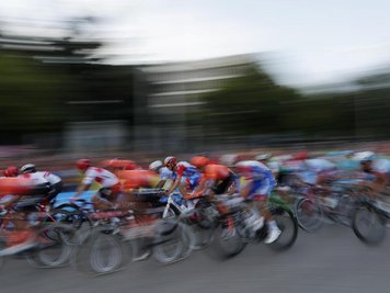 Für die Deutschen Meisterschaften im Straßenradsport, die am 23. August auf dem Sachsenring bei Hohenstein-Ernstthal stattfinden, sind insgesamt 999 Besucher zugelassen.