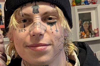 24-Jähriger nach Kneipen-Besuch weiter vermisst – Spur könnte Richtung Chemnitz führen - Weil sich Ian Gabor G. aus Brandenburg auch in der Chemnitzer Region aufhalten könnte, sucht die Polizei nach ihm.
