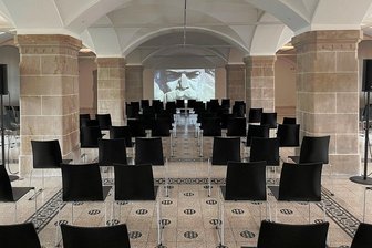 24-Stunden-Film "Marx" von Olaf Nicolai: Tun, das müsste man - Vorführraum der Kunstsammlungen Chemnitz beim 24-Stunden-Screening zu "Marx".