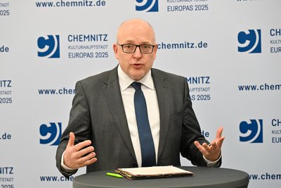 Oberbürgermeister Sven Schulze (SPD) hat erstmals eine Eilentscheidung getroffen.