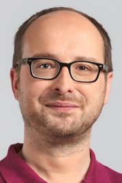 Nico Brünler ist der Direktkandidat für Die Linke im Wahlkreis Chemnitz 1.