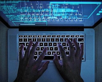 Die TU Bergakademie hat wegen eines mutmaßlichen Hackerangriffs ihre IT-Systeme vom Netz genommen (Symbolbild). 