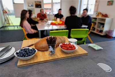 Zu den Ritualen im Trauerzentrum gehört das gemeinsame Zubereiten von Essen.