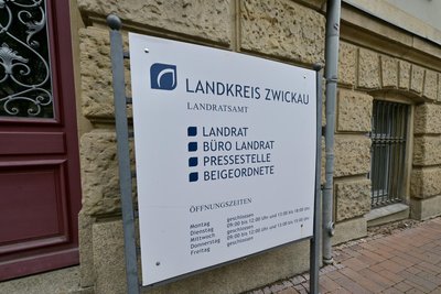 Im Jugendamt des Landratsamtes werden Anträge auf Unterhaltsvorschuss bearbeitet.