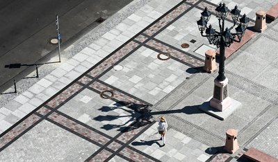 Versiegelte Flächen speichern die Hitze.