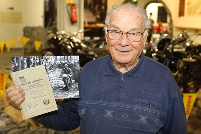 Woldemar Lange war bei der Premiere von „Rund um Zschopau“ vor 70 Jahren mit einer Touren-AWO am Start.