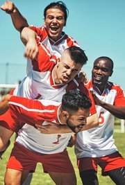 Mehr Mannschaften als im Vorjahr haben für die neue Saison gemeldet und wollen jubeln. 