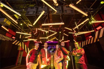 2022 feiert der Club Zooma seine 18-jähriges Bestehen, hier mit Lars Markert (von links), Eric Seifert, Sarah Rath, Sven Stöhr und André Dunger.
