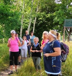 Zum ersten Mal gemeinsam auf Tour: Mitglieder der Abteilung Wandern des SV Fortschritt Lunzenau. 