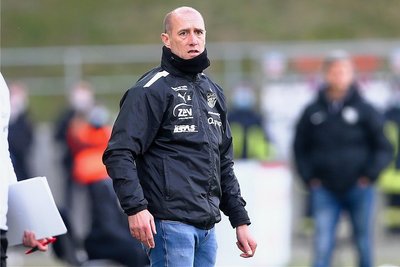 Wieder zurück auf der Trainerbank des FSV Zwickau: Joe Enochs. Foto: Picture Point