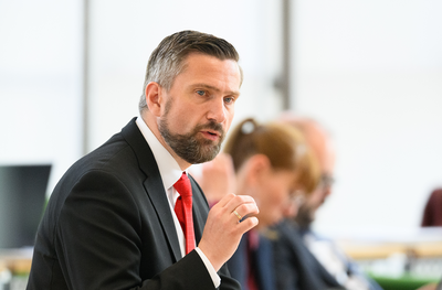 Sachsens Wirtschaftsminister Martin Dulig (SPD) befürchtet soziale Verwerfungen.