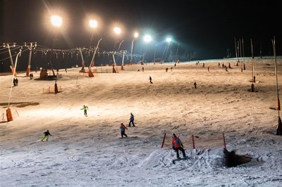 Wintersportfans kamen in Oberwiesenthal am Samstag auf ihre Kosten - zum letzten Mal in dieser Saison