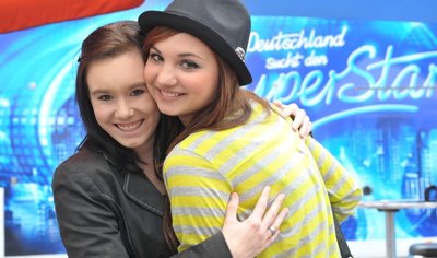 Nadine Dietzsch (links) und Celestina Gröbert wollen Superstars werden.