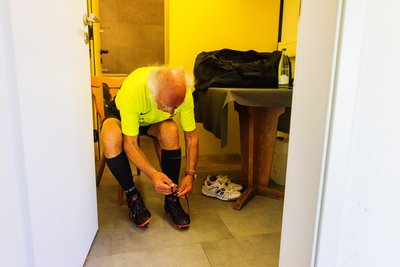 Mit 90 Jahren noch Schiedsrichter: Werner Ziebold.