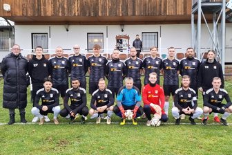 25 Jahre 1. FC Ranch Plauen: Wie aus einer Schnapsidee ein Herbstmeister geworden ist - Zwölf Spiele, zwölf Siege: Die Fußballer vom 1. FC Ranch Plauen spielen derzeit eine absolute Rekordsaison.