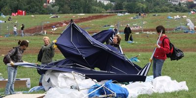 Aufräumarbeiten auf dem Ankerberg