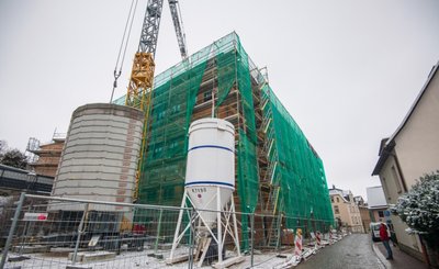 Die Grundschule in der Lößnitzer Altstadt wird umfangreich saniert. 