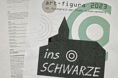 Unterlagen zum diesjährigen Kunstwettbewerb Art figura: Die Silhouette von Schloss Schwarzenberg wurde als Motiv genutzt. 