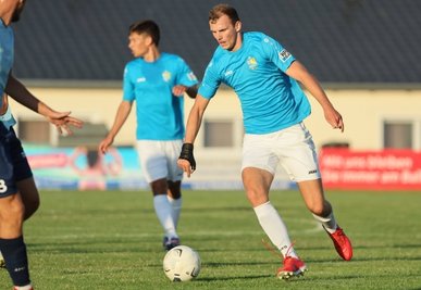Lukas Stagge in Aktion. Als angehender Landschaftsgärtner braucht der Neue beim CFC auch einen grünen Daumen- der ist nach einer Handverletzung derzeit aber noch verbunden. 