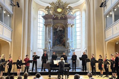 Das Ensemble Voice Dance, hier bei einem Konzert in der Nikolaikirche.