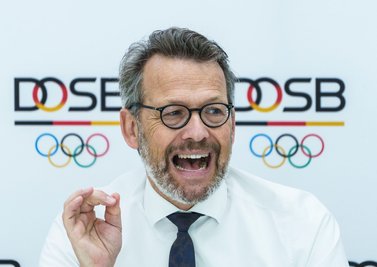 Erwartet ein quälendes Auftaktspiel für das deutsche Team: DOSB-Boss Otto Fricke. (Archivbild)