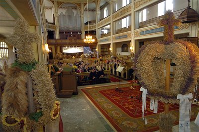 Wie auch 2007 beim Landeserntedankfest in Frankenberg wird wieder die schönste Erntekrone - dieses Mal ist es die 31. - prämiert. 2017 fand das Fest, das es seit 1998 gibt, zum zweiten Mal in Mittelsachsen statt, damals in Burgstädt.