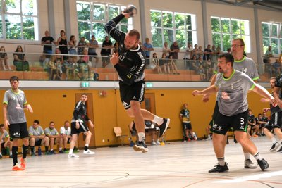 Drehte auch in der Oberlausitz auf: Rotations Derik Zojdz, der beim 32:31-Sieg in Bernstadt 14 Tore markierte. Mit insgesamt 72 Treffern gehört der linke Rückraumspieler zu den drei besten Werfern der Verbandsliga Ost.