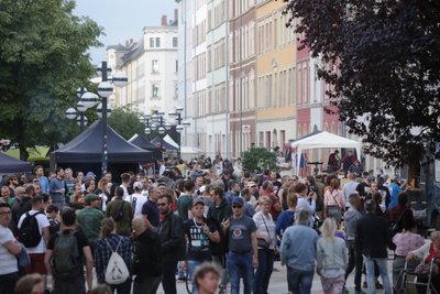 Über 1.500 Besucher waren bereits am Nachmittag auf der Musikmeile unterwegs.