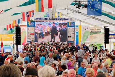 Tausende Menschen freuen sich am kommenden Wochenende auf drei Tage Blasmusik nonstop in Bad Schlema.