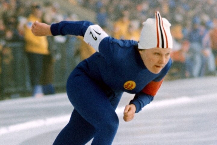 Ute Dix 1976 bei einem ihrer Olympiarennen in Innsbruck. 