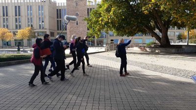 Start zum zweiten Liverundgang.