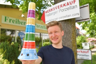 Franco Mitzlaff mit der Mini-Esse „Schorsch“.
