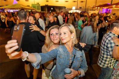 Bei den Freiberger Sommernächten war die Ü30-Party am Samstagabend gut besucht.