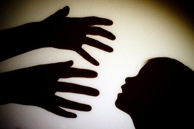 Der sexuelle Missbrauch von Kindern verharrt in Deutschland auf hohem Niveau. Experten warnen vor allem vor den vielen verschiedenen Gefahren im Netz.