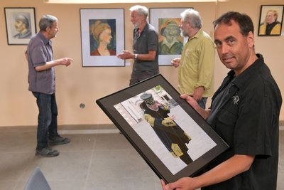 Kiril Wasow 2020 in einer Ausstellung mit Arbeiten des Freiberger Kunstvereins und von befreundeten Künstlern unter dem Motto „Dein Bildnis ist bezaubernd schön.