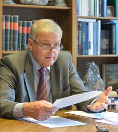 Bernd-Erwin Schramm, Oberbürgermeister (Parteilos)