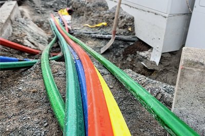 Die Stadt Thum setzt beim Glasfaserausbau auf einen neuen Partner.