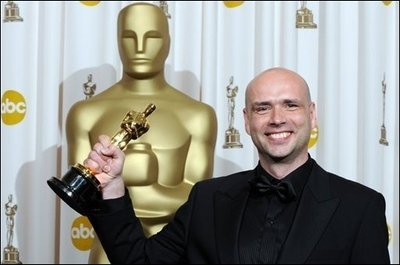  Der deutsche Regisseur Jochen Alexander Freydank ist für seinen Streifen "Spielzeugland" mit dem Oscar für den besten Kurzspielfilm ausgezeichnet worden. 